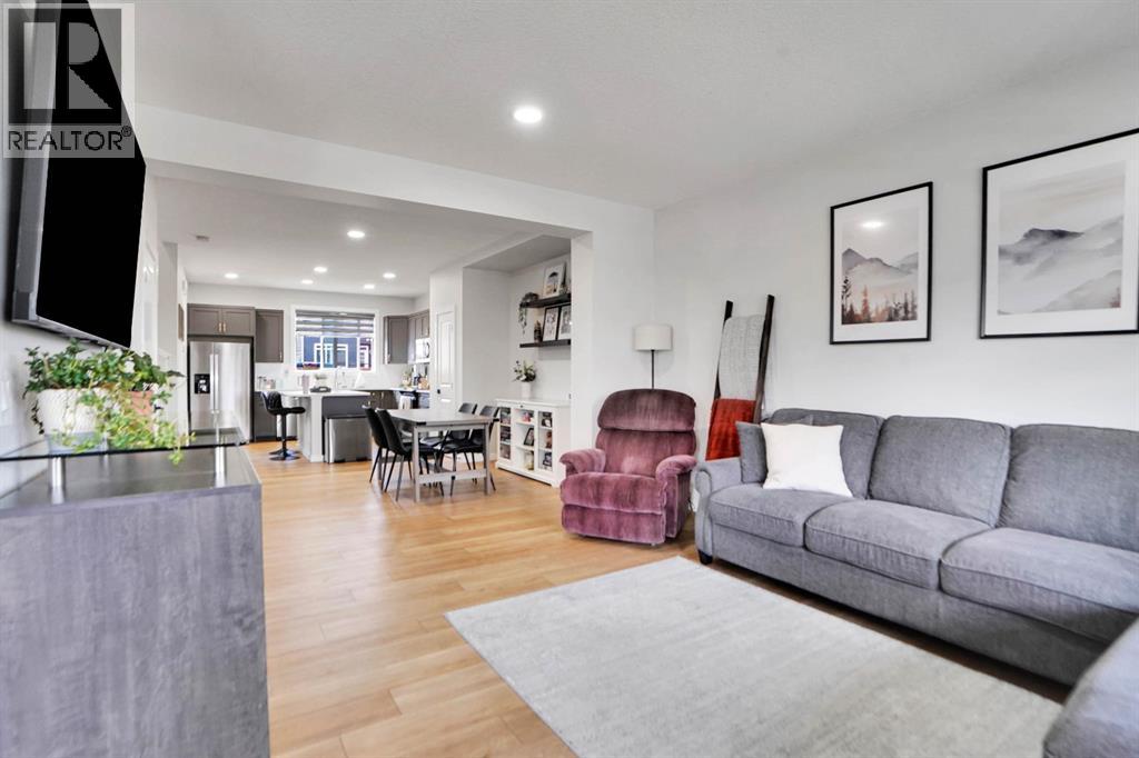 112 Langwell Common SE