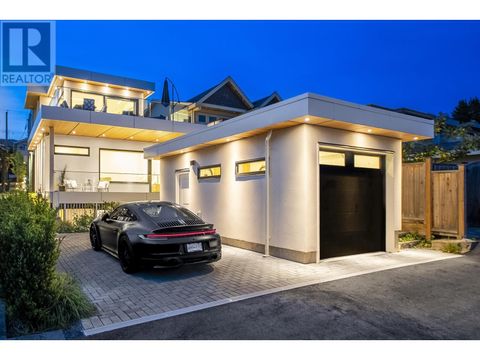 1236 DUCHESS AVENUE West Vancouver BC V7T1H4