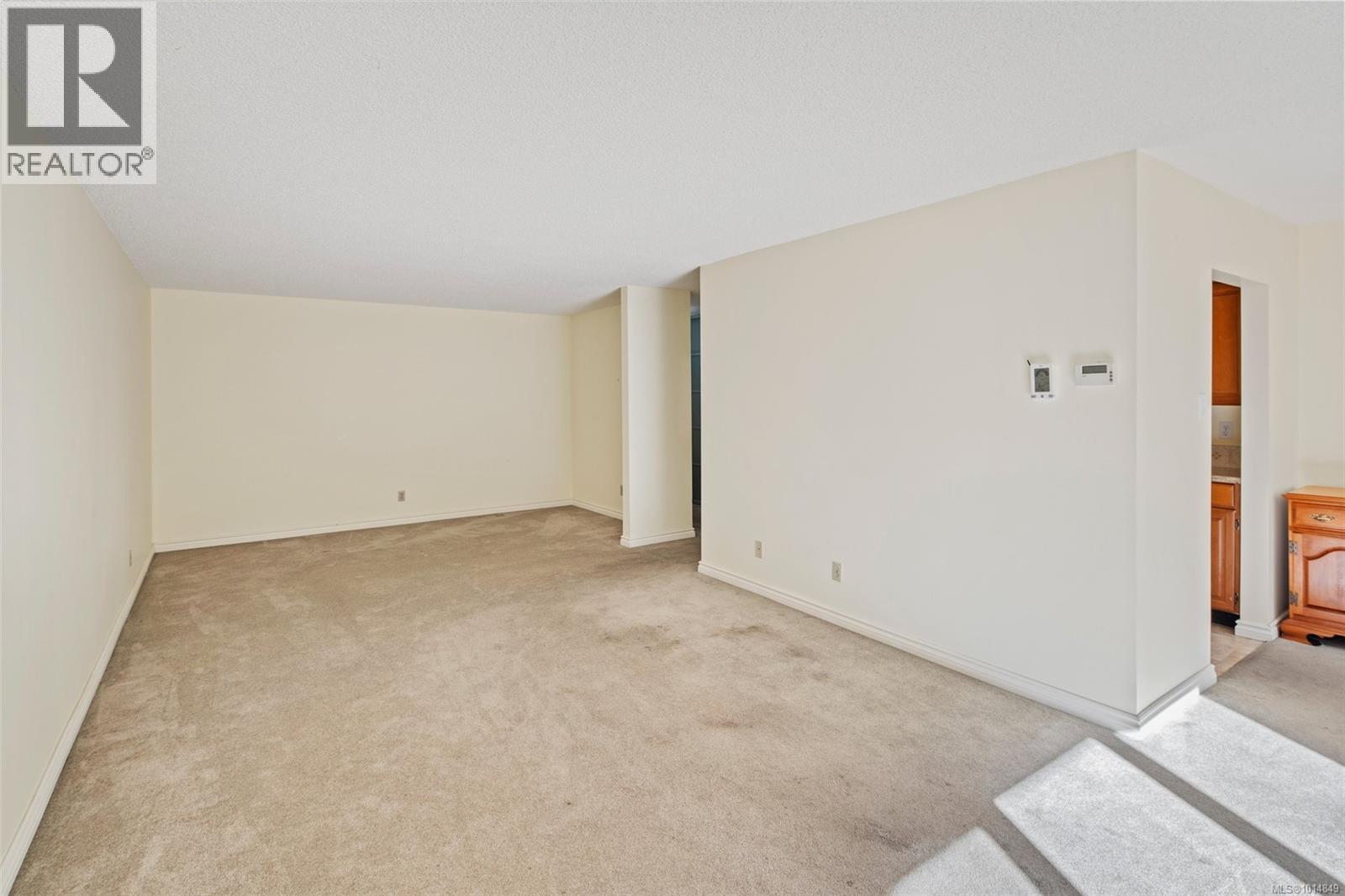 108 1149 Rockland Ave