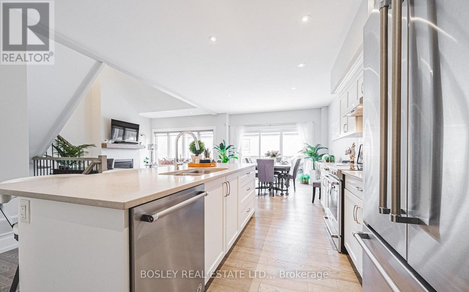 2 - 3573 DOMINION ROAD
