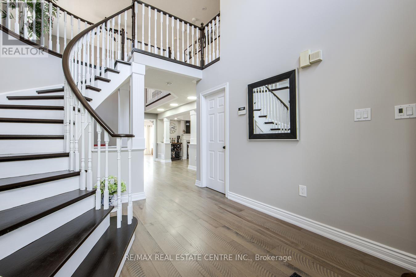 907 COLDSTREAM DRIVE