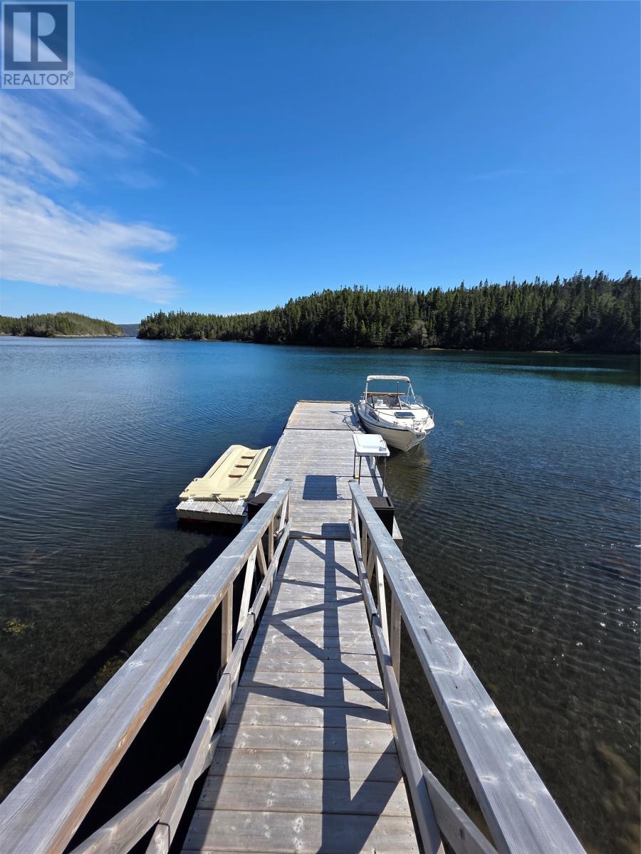 17 Bottom Cove Lane
