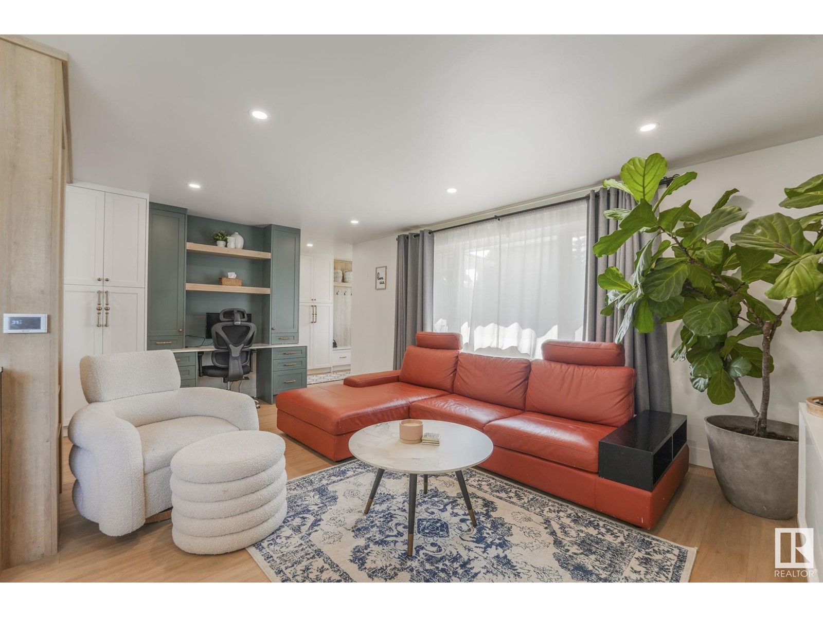 7705 154 ST NW