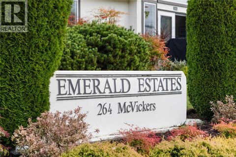 204 264 McVickers St Parksville BC V9N2N5