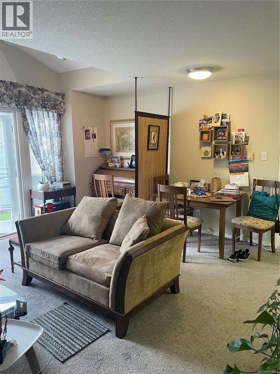 204 264 McVickers St