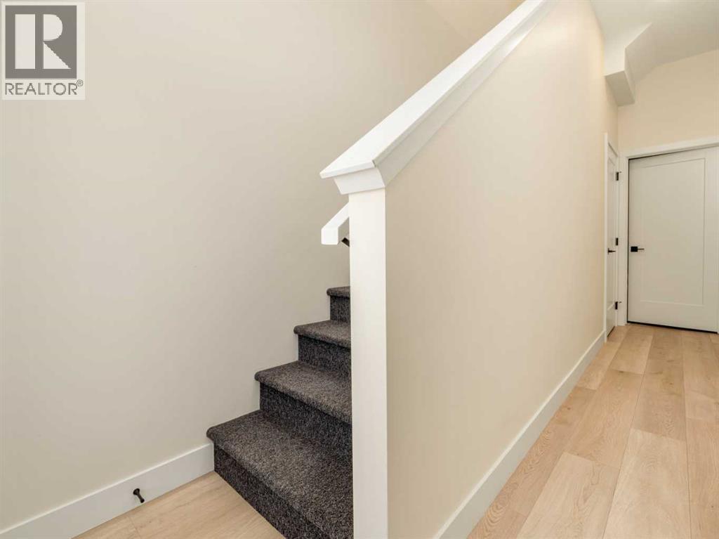 1036 Coalbrook Gate W