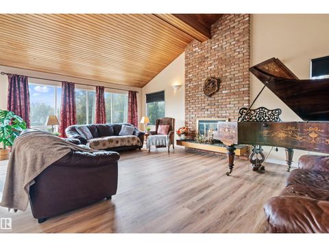 #29 26123 TWP RD 511 Rural Parkland County AB T7Y1B9