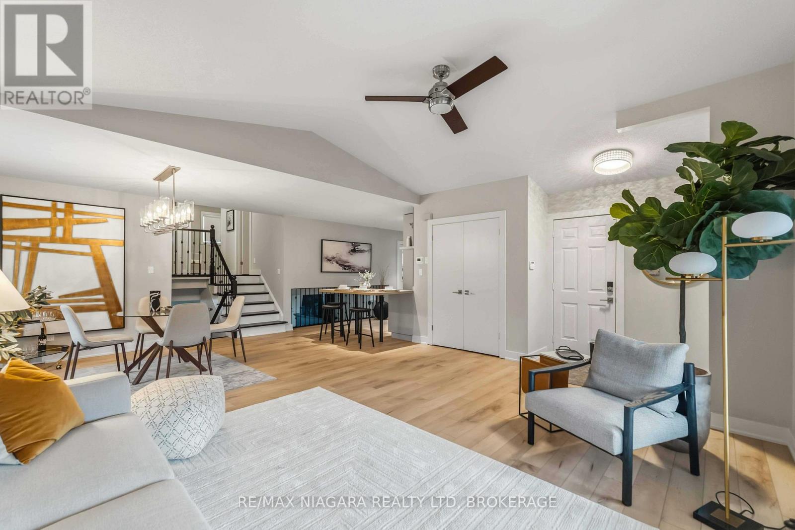 200 FIRST ST LOUTH STREET