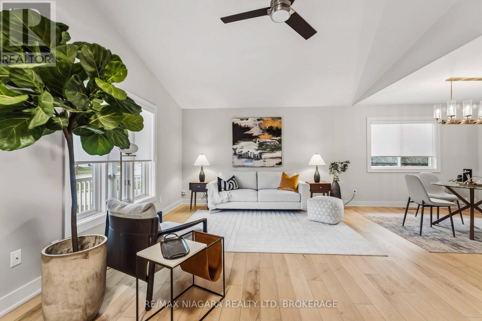 200 FIRST ST LOUTH STREET