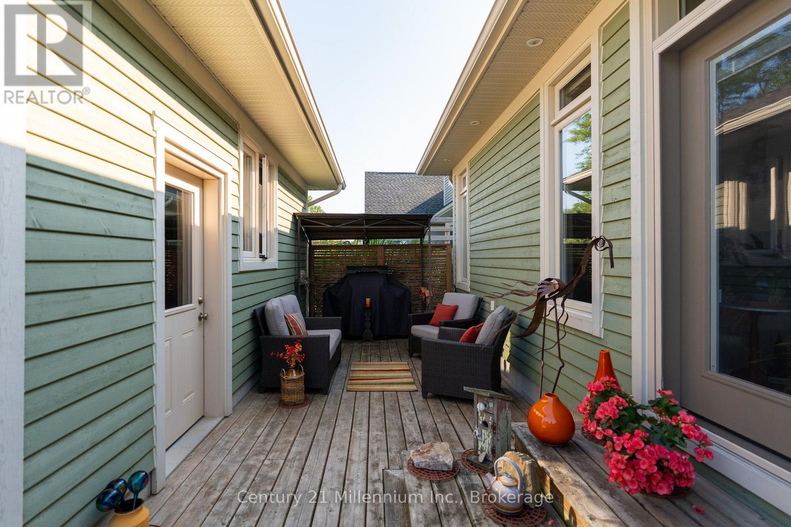 198 EMERALD DRIVE