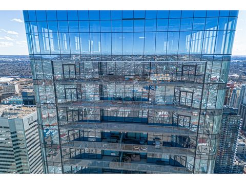 #5201 10360 102 ST NW NW Edmonton AB T5J0K6