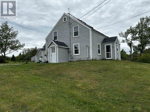 712 Highway 335 West Pubnico NS B0W3S0