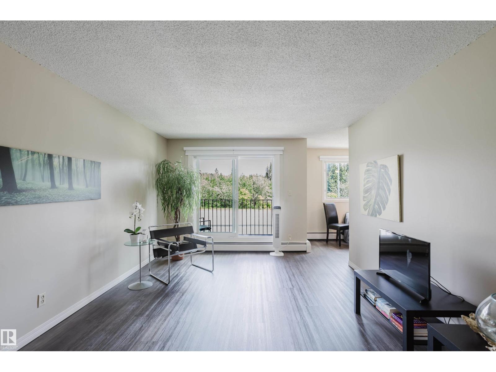 #202 7211 171 ST NW