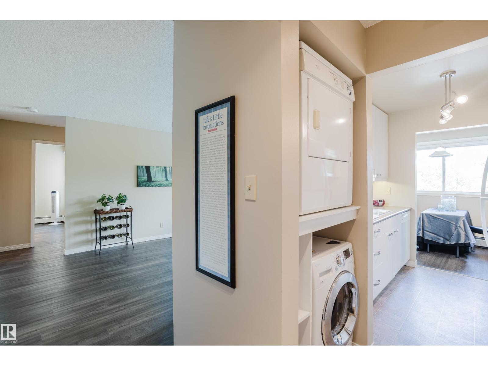 #202 7211 171 ST NW