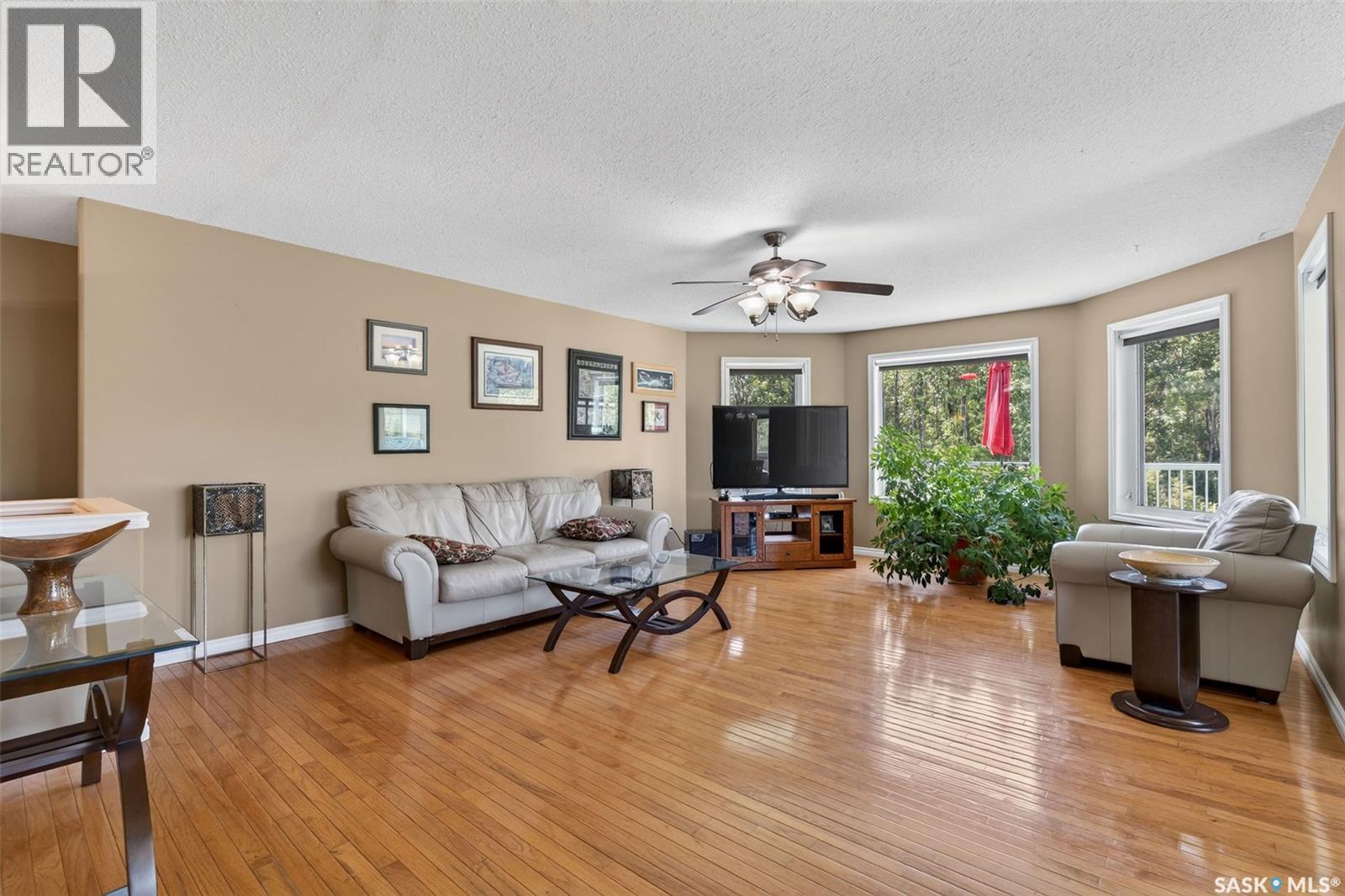 111 Redwing ROAD