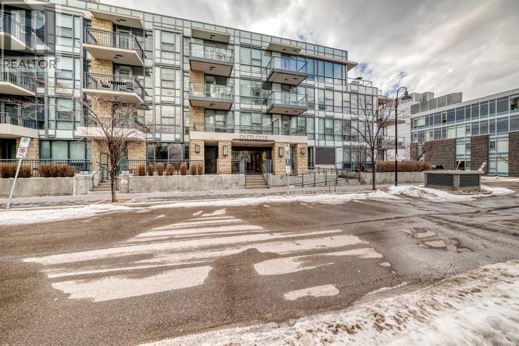 110, 51 Waterfront Mews SW