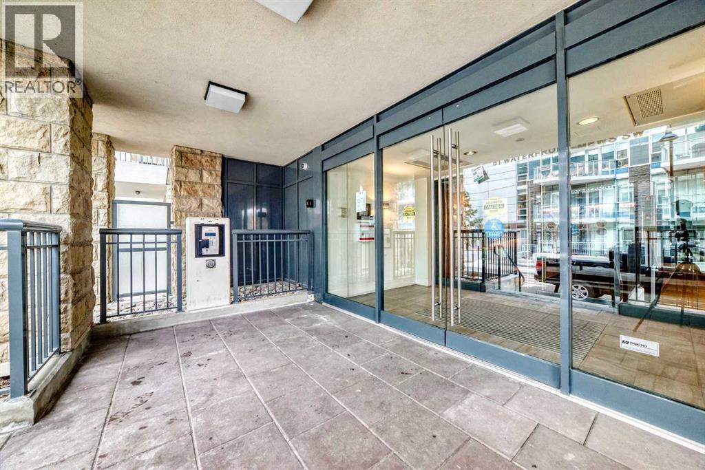 110, 51 Waterfront Mews SW