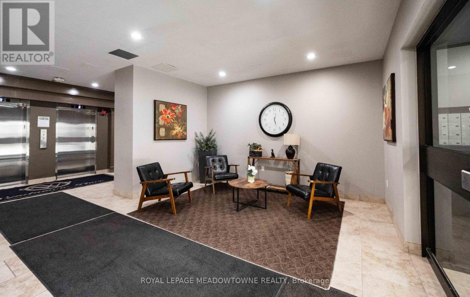 302 - 55 YARMOUTH STREET