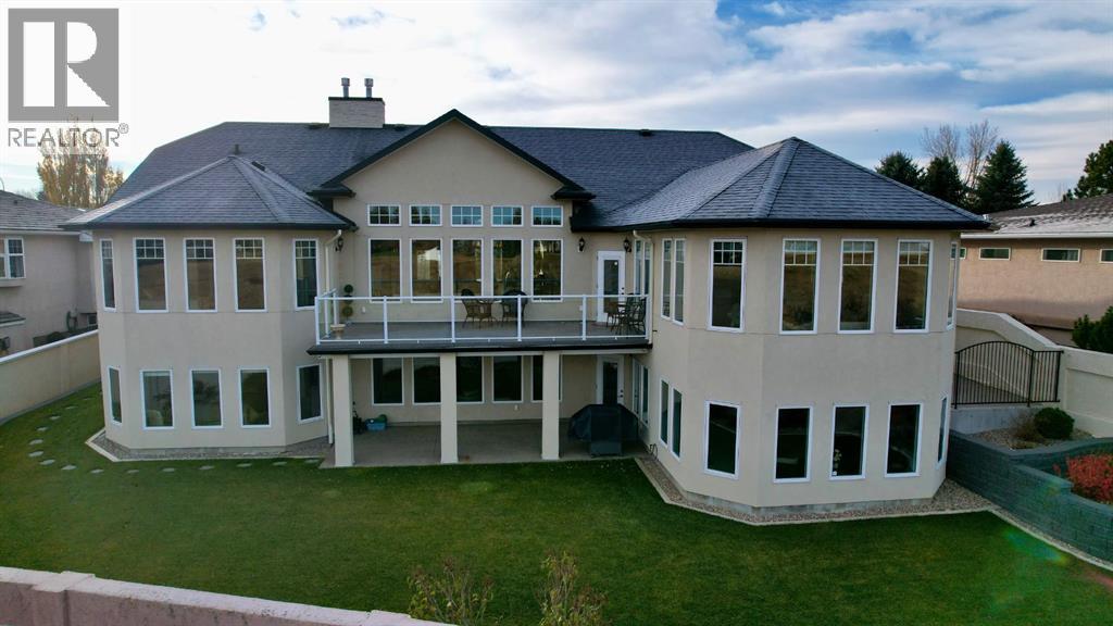 15 Chinook Heights S