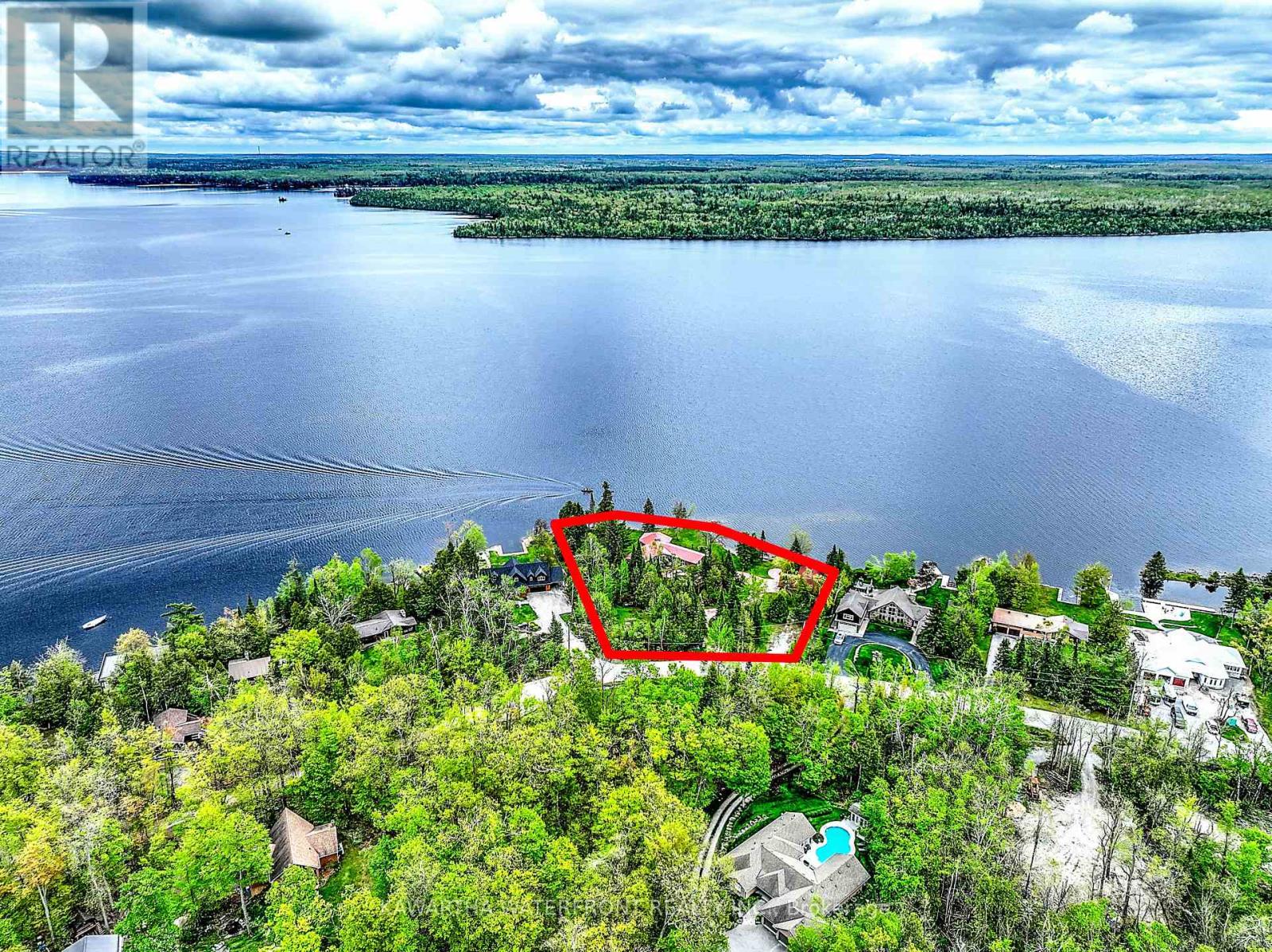 557 RIVERSIDE DRIVE