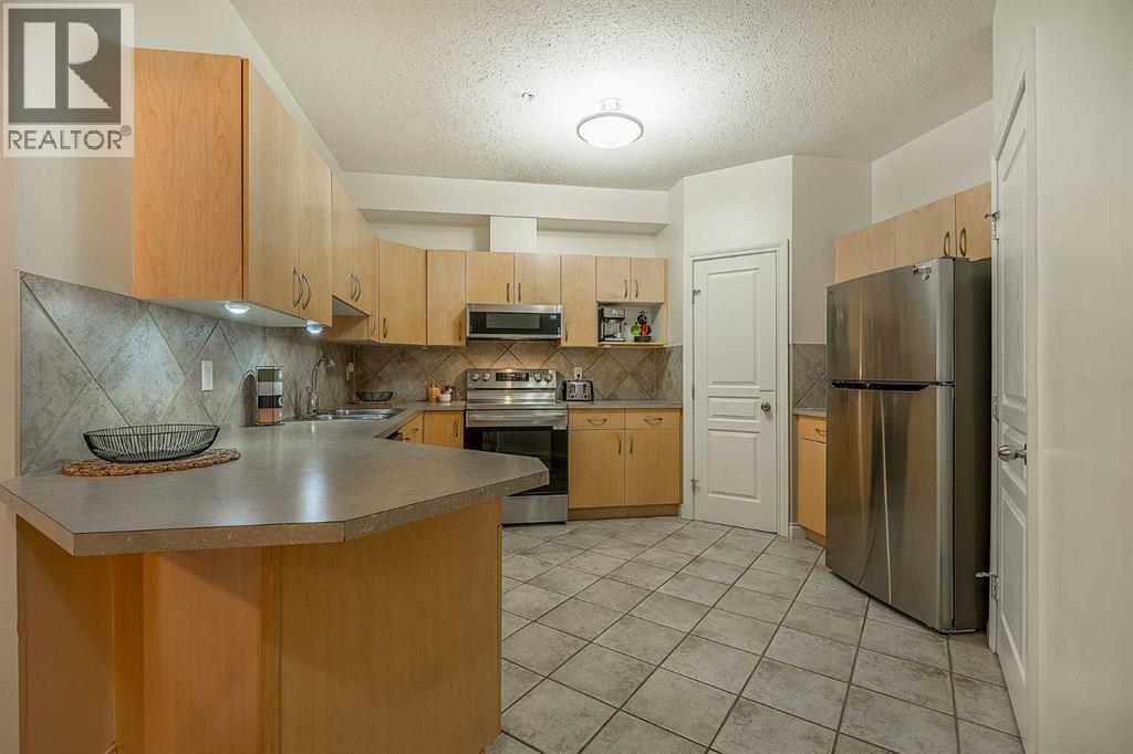 202, 138 18 Avenue SE