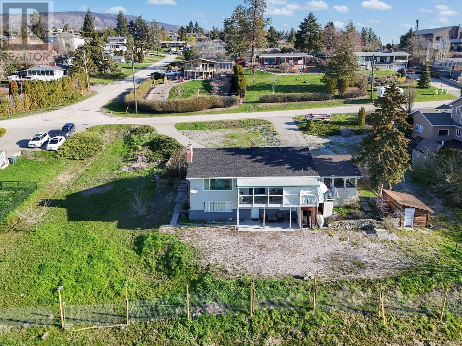 911 Stevenson Road