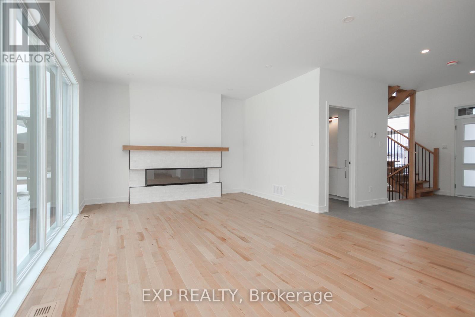 532 BARRAGE STREET