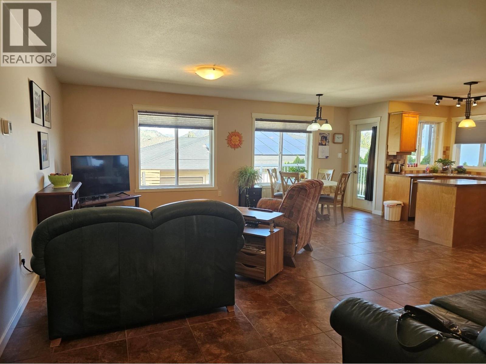 6948 MOUNTAINVIEW Drive