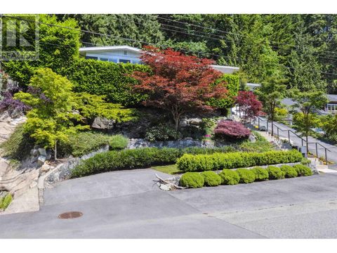 5766 CRANLEY DRIVE West Vancouver BC V7W1S8