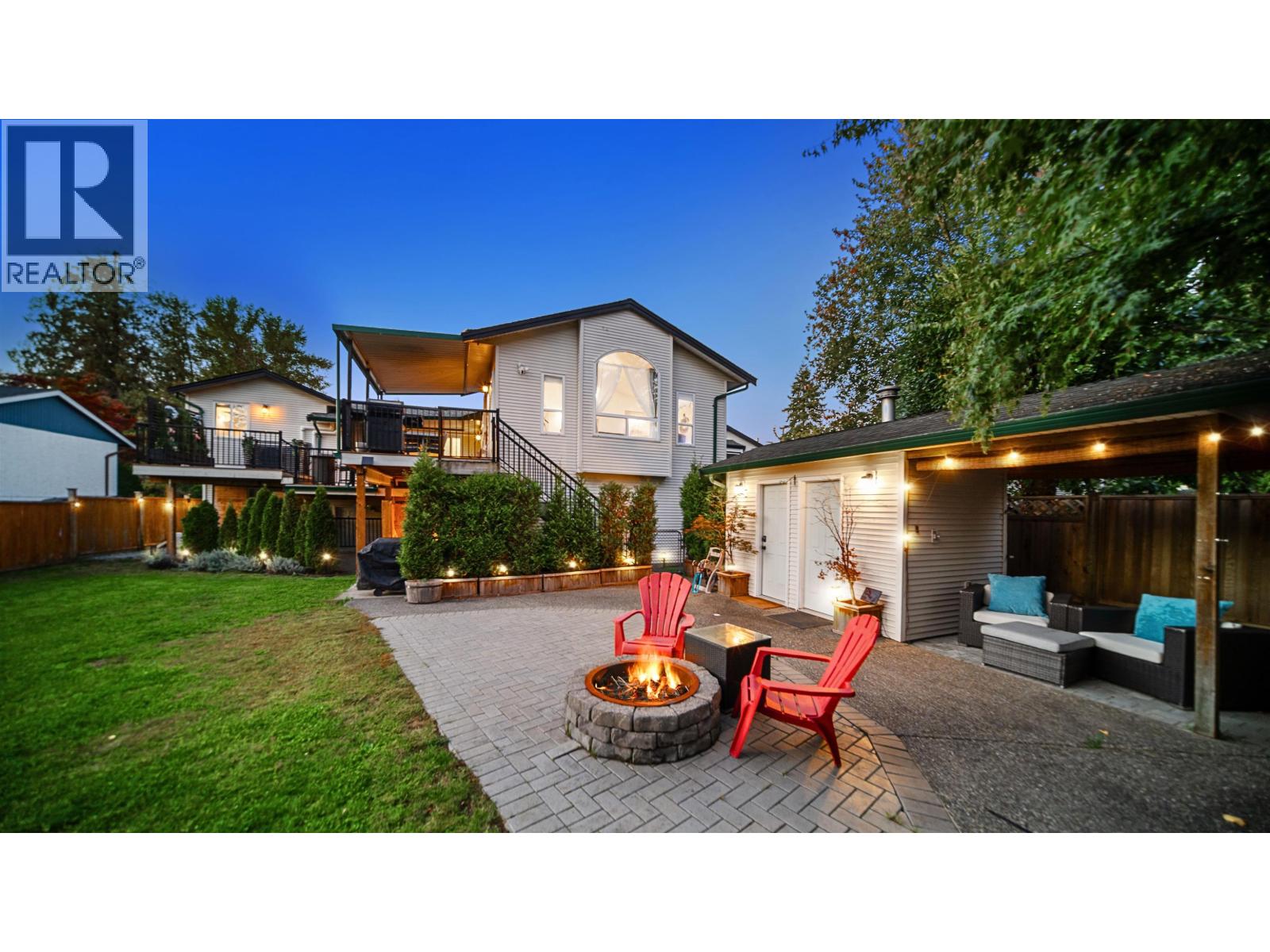 21124 GLENWOOD AVENUE