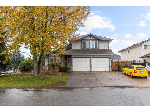 32178 CLINTON AVENUE Abbotsford BC V2T5B5