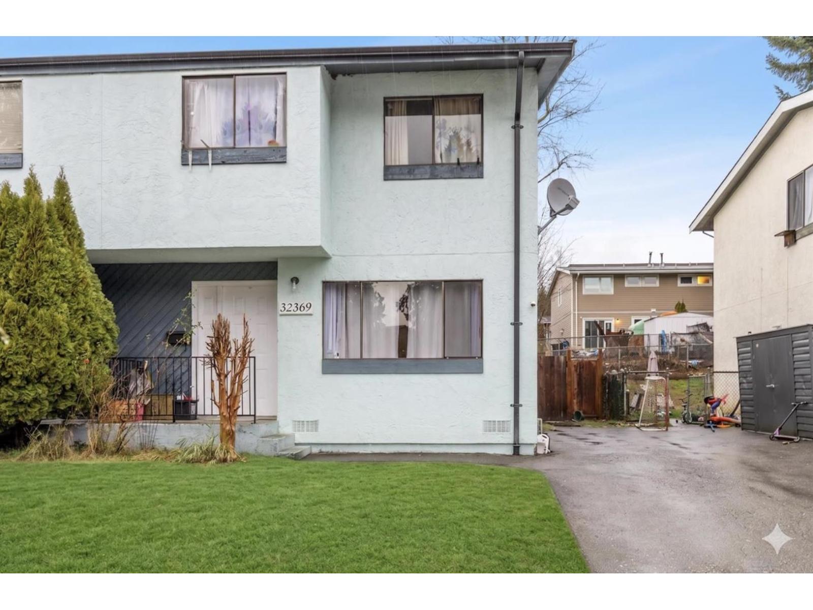 32369 GREBE CRESCENT