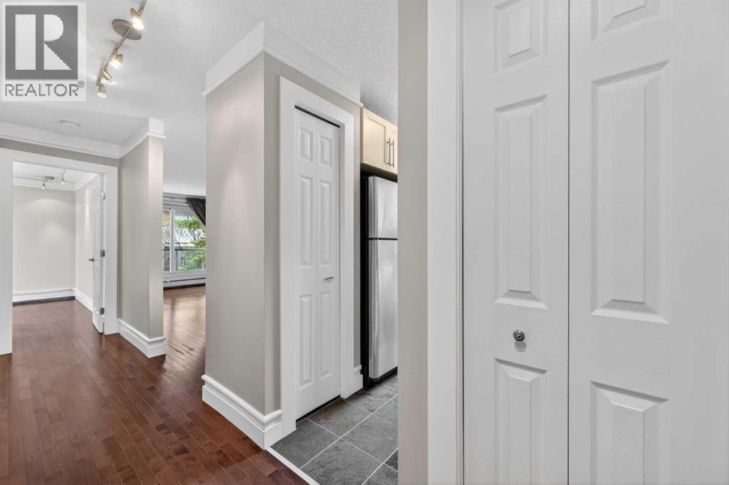 203, 644 Meredith Road NE