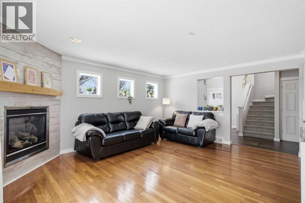 223 Copperfield Green