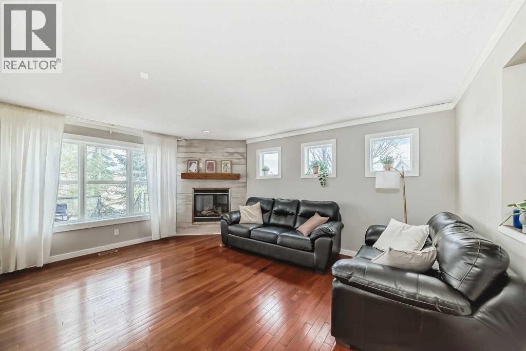 223 Copperfield Green