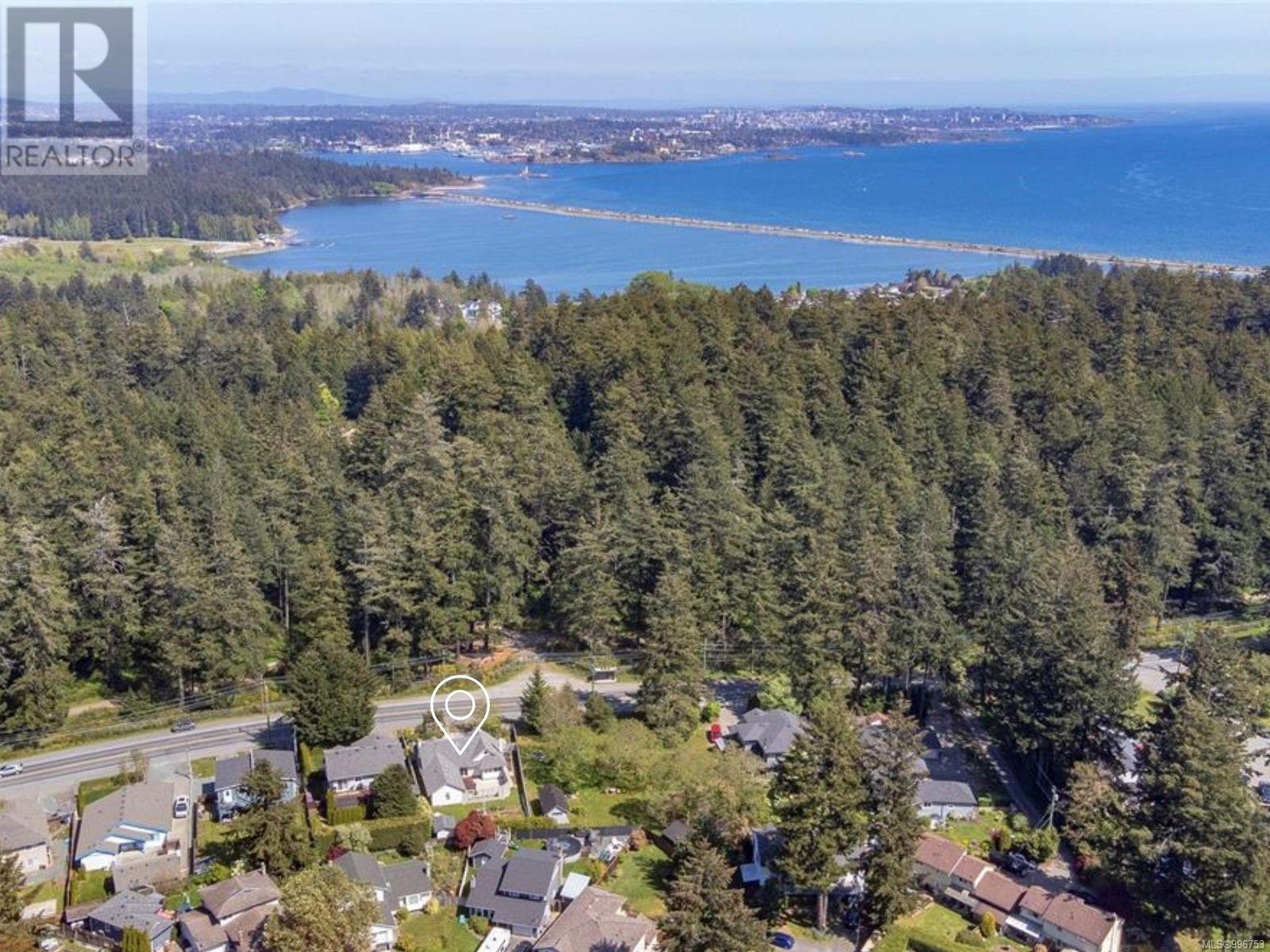 3248 Metchosin Rd