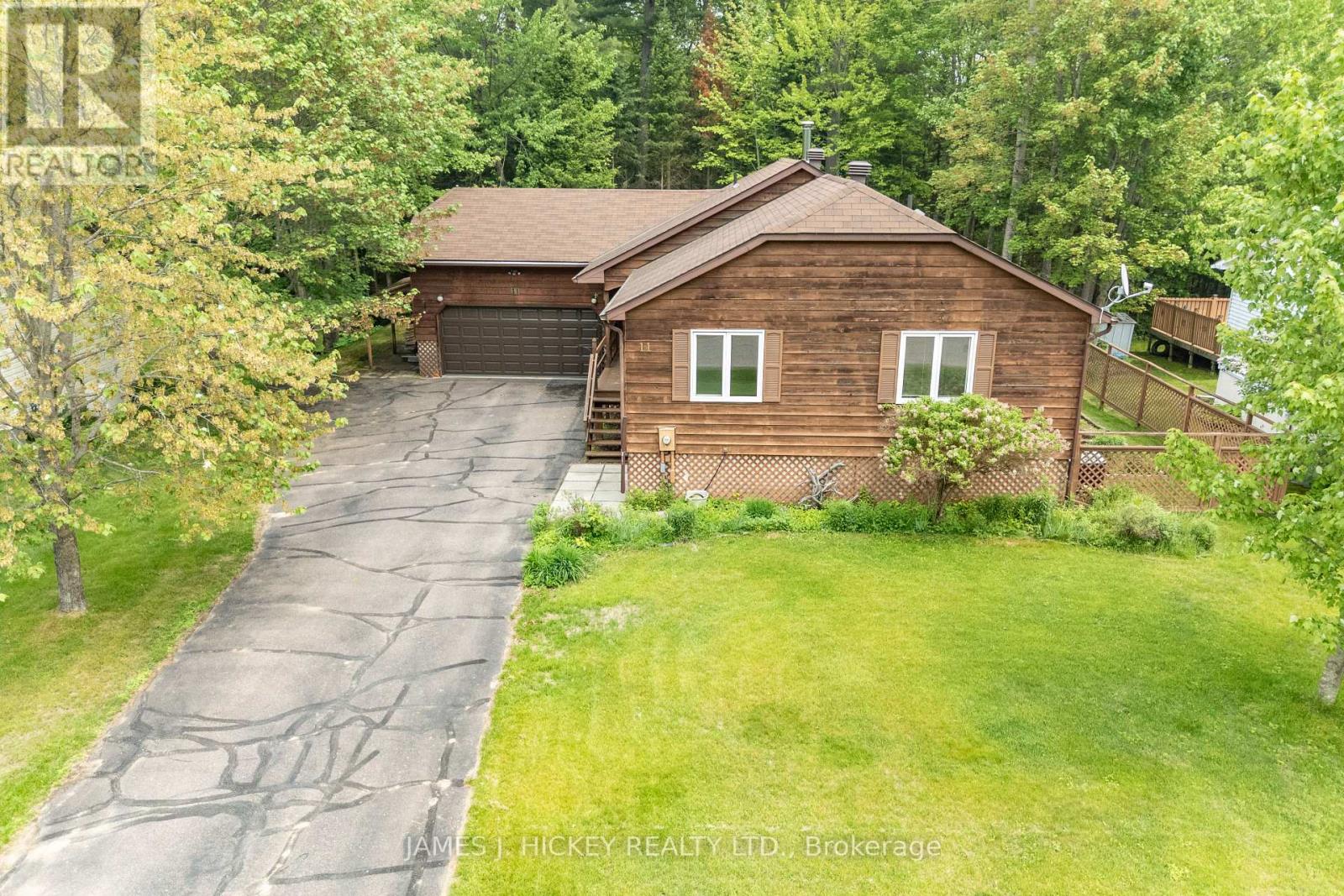 11 BANTING DRIVE