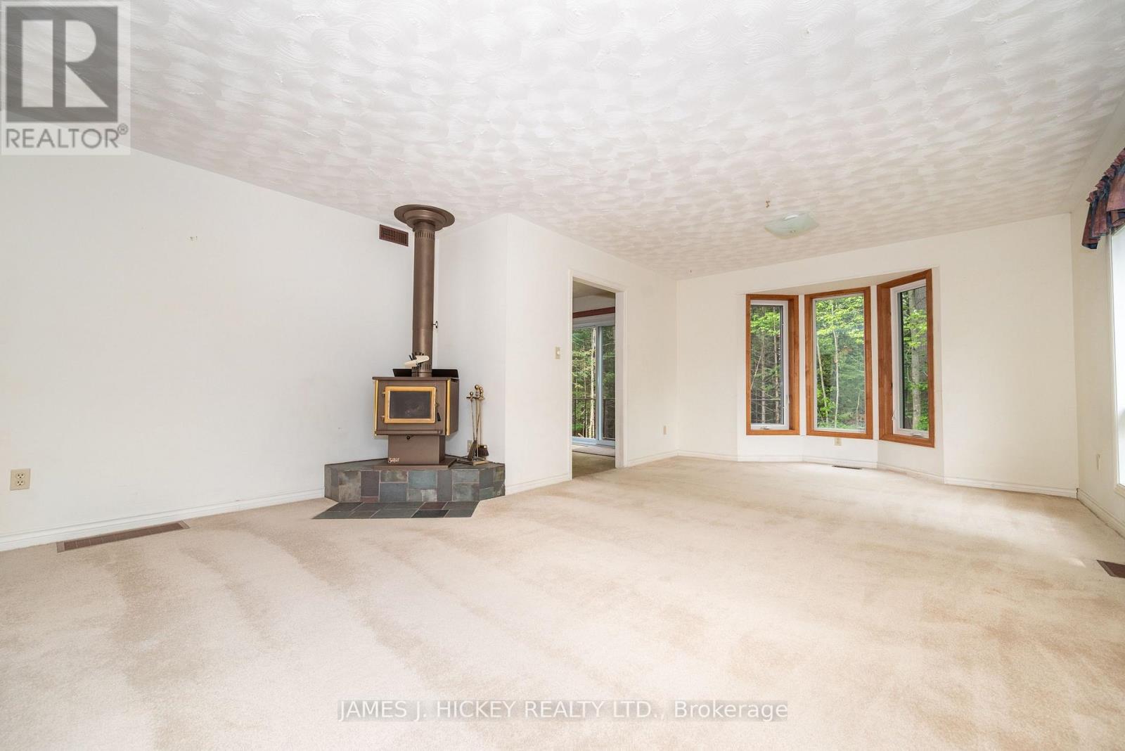 11 BANTING DRIVE