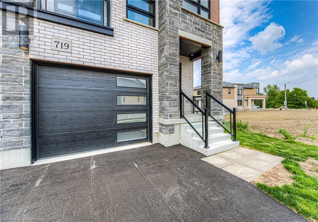 719 BENNINGER Drive