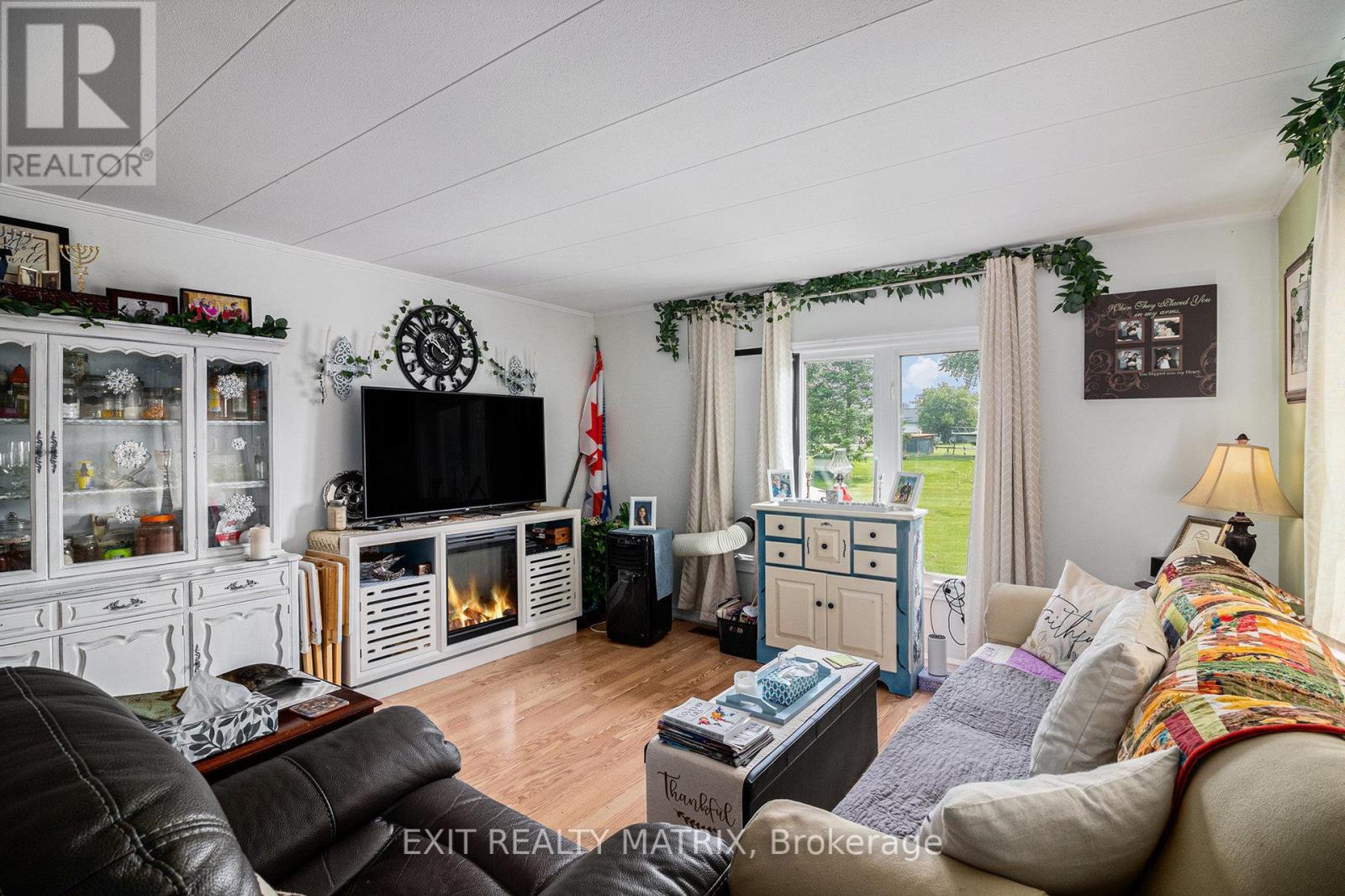 870 CONCESSION 1 ROAD