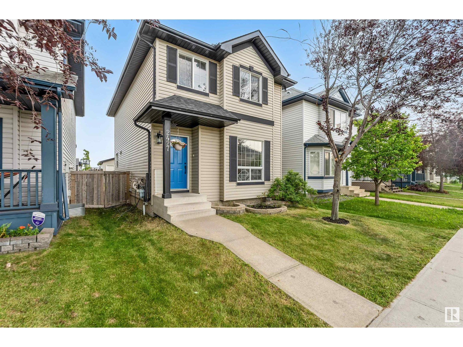 2427 28B AV NW