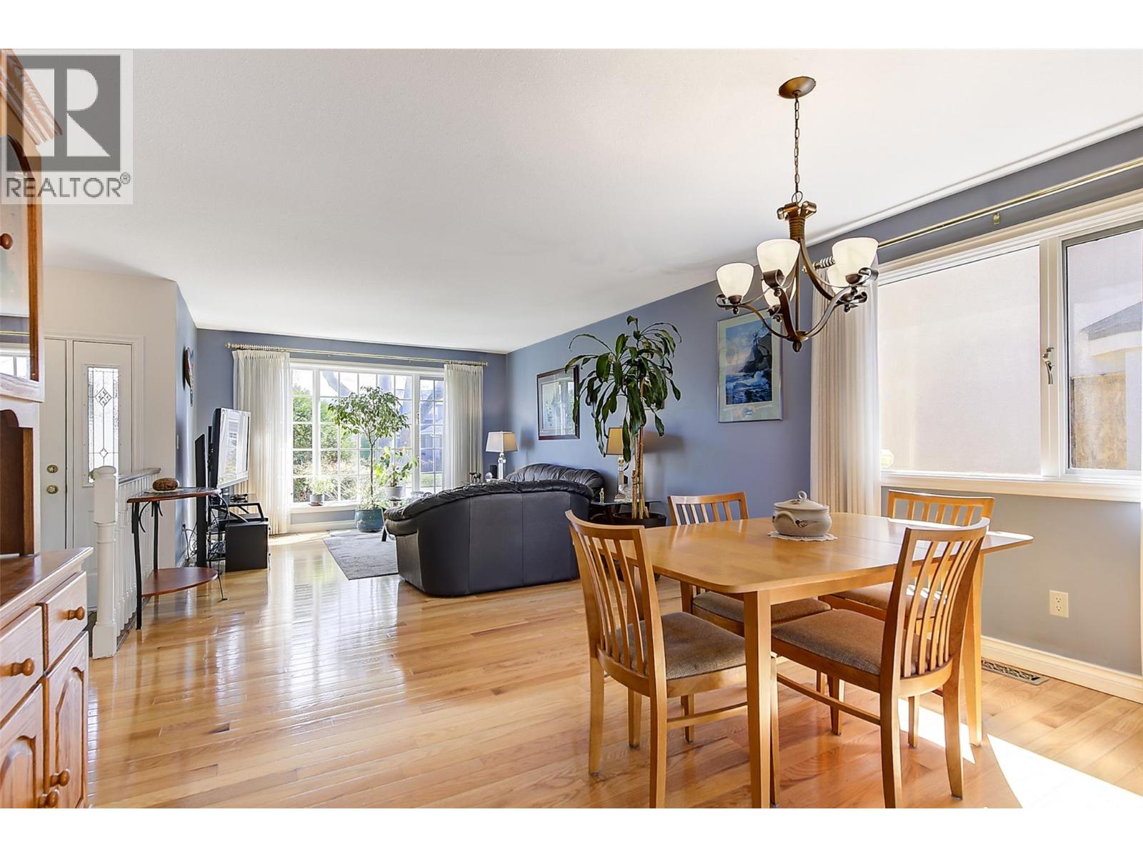 889 Mission Springs Crescent