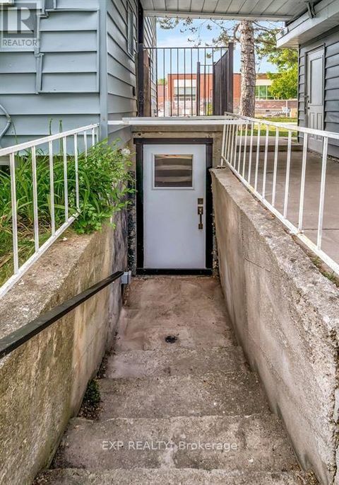 UNIT C - 89 COLLEGE STREET E Belleville (Belleville Ward) ON K8P2E8