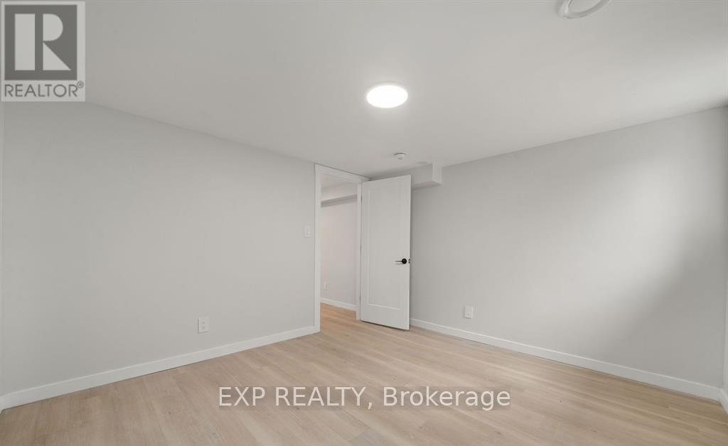 UNIT C - 89 COLLEGE STREET E