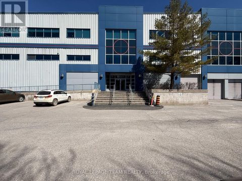 900 MORRISON DRIVE Ottawa ON K2H8K7