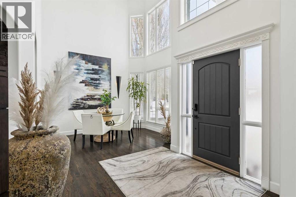 129 Mt Douglas Circle SE