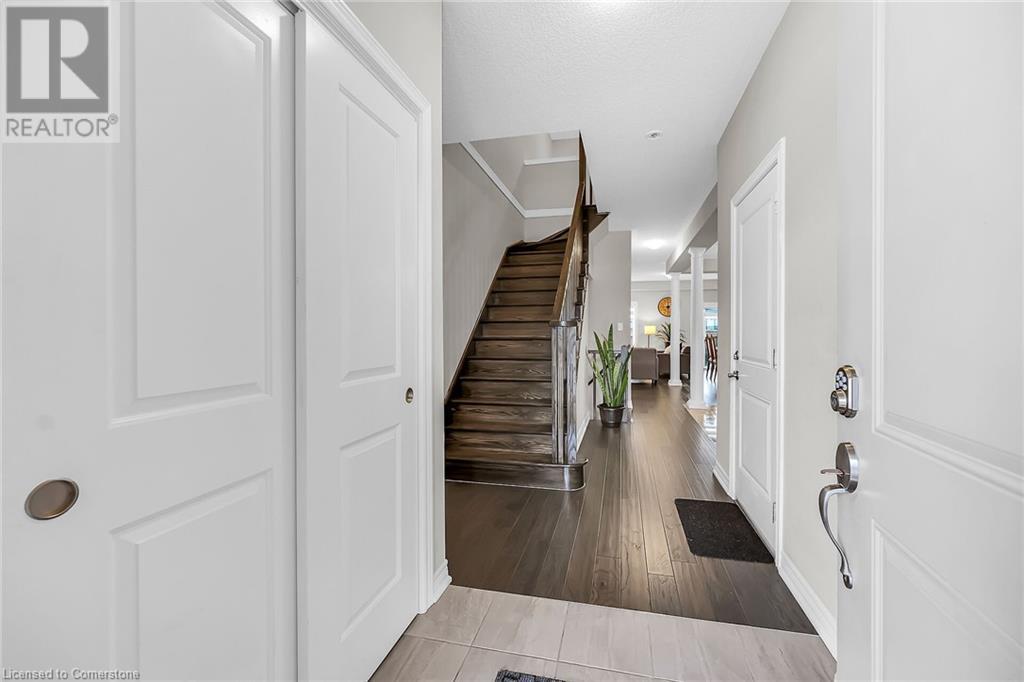 55 ROCKLEDGE Drive