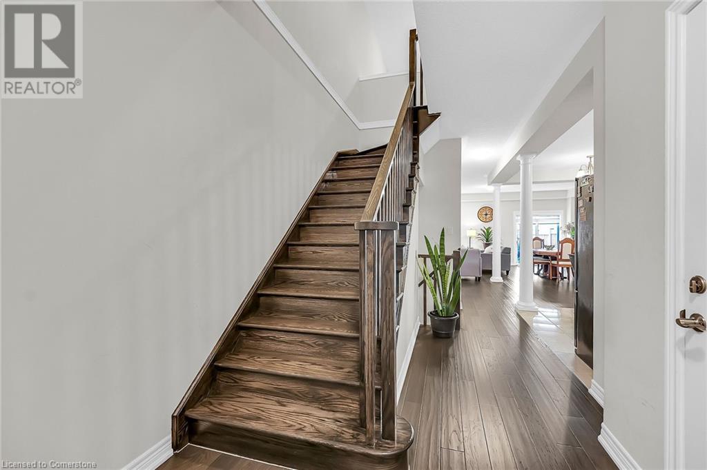 55 ROCKLEDGE Drive