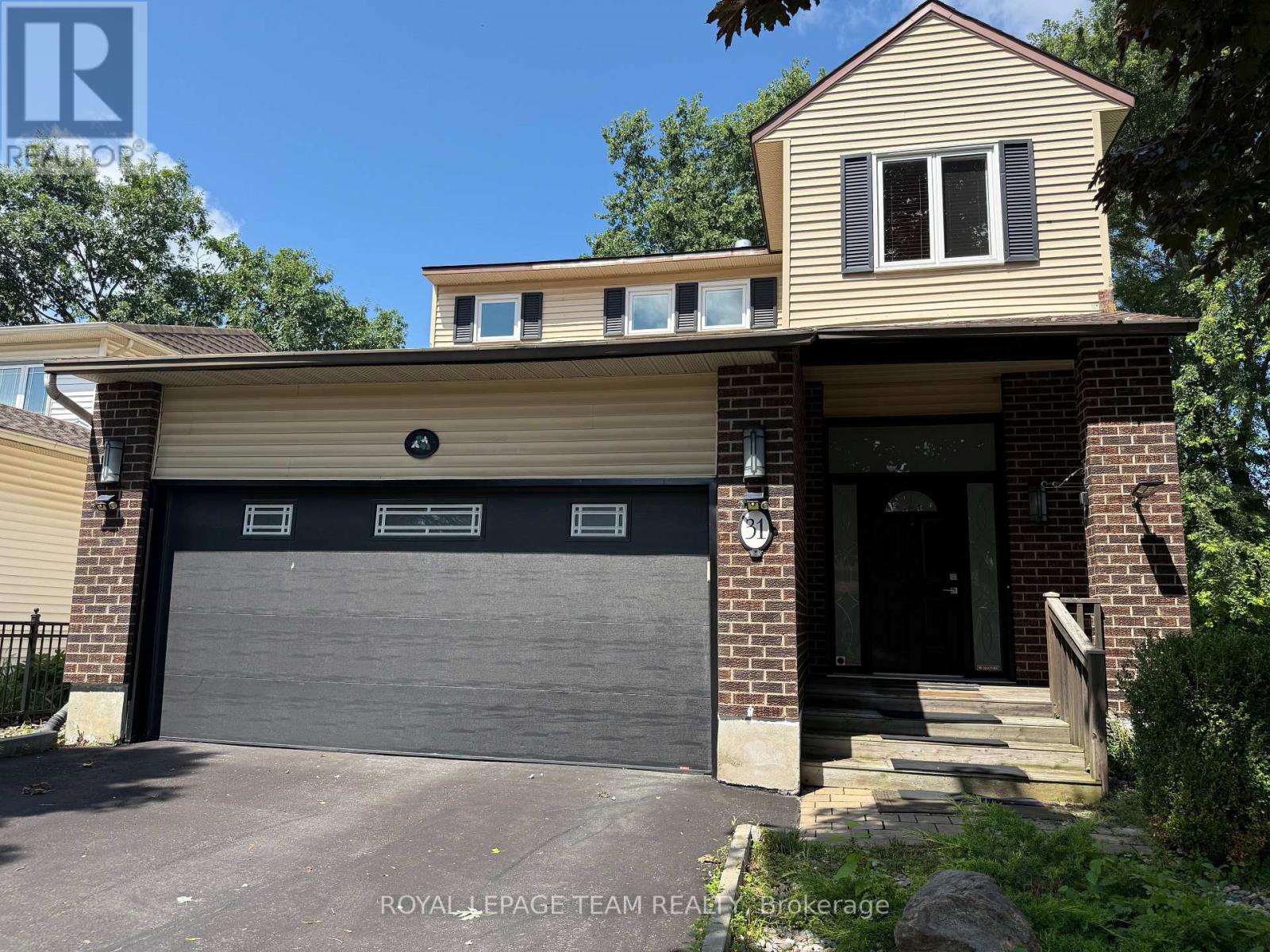 31 RASTILA CRESCENT