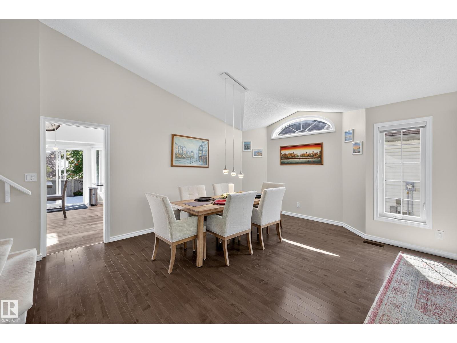 47 RIDGEMONT WY